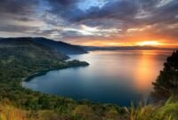 keindahan-danau-toba-sumatera-utara keindahan-danau-toba-sumatera-utara